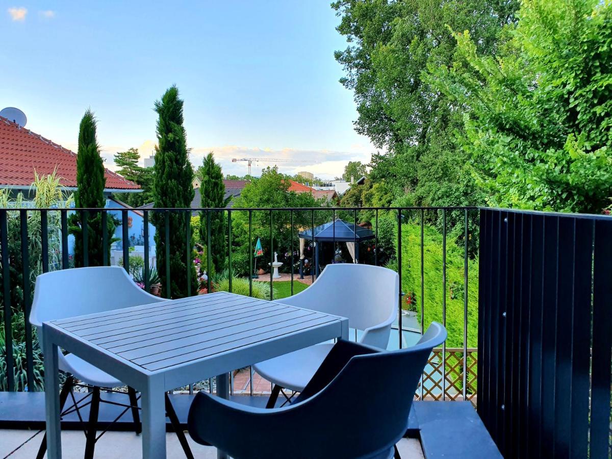 Near Lake Fully Furnished Beautiful Apartment 维也纳 外观 照片